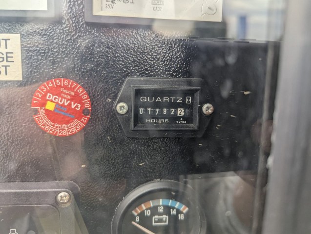 1400 (3)